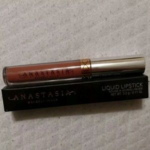 Anastasia Beverly Hills Liquid Lipstick Matte